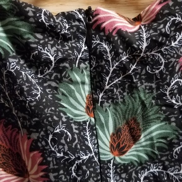 Beautiful Women's‎ Dress Floral v-neck Long Sleeve Small - Picture 4 of 13